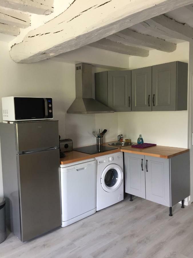 Appartement Au Coeur De La Cite Medievale Provins Dış mekan fotoğraf